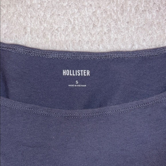 Women's Navy off the Shoulder Top - Picture 2 of 4